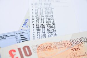 Bollo auto, esenzione confermata per chi raggiunge questa età