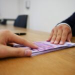 Tabella con le nuove soglie ISEE 2025 per accedere ai bonus