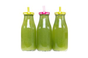 Primavera e detox: bevande naturali per purificare il corpo